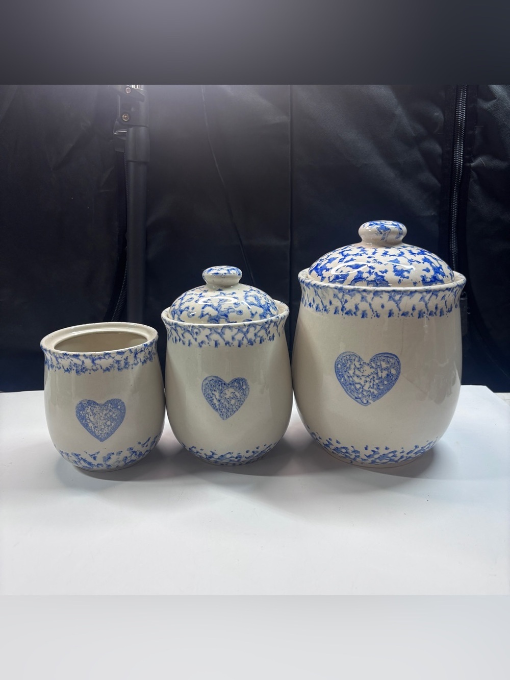 3 VTG Tienshan Folk Craft Cottage Sponge Ware Ceramic Jars Canisters Country